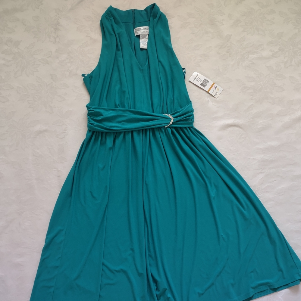 New 🎀 16W Jessica Howard v-neck halter ruched waist crystals teal cocktail